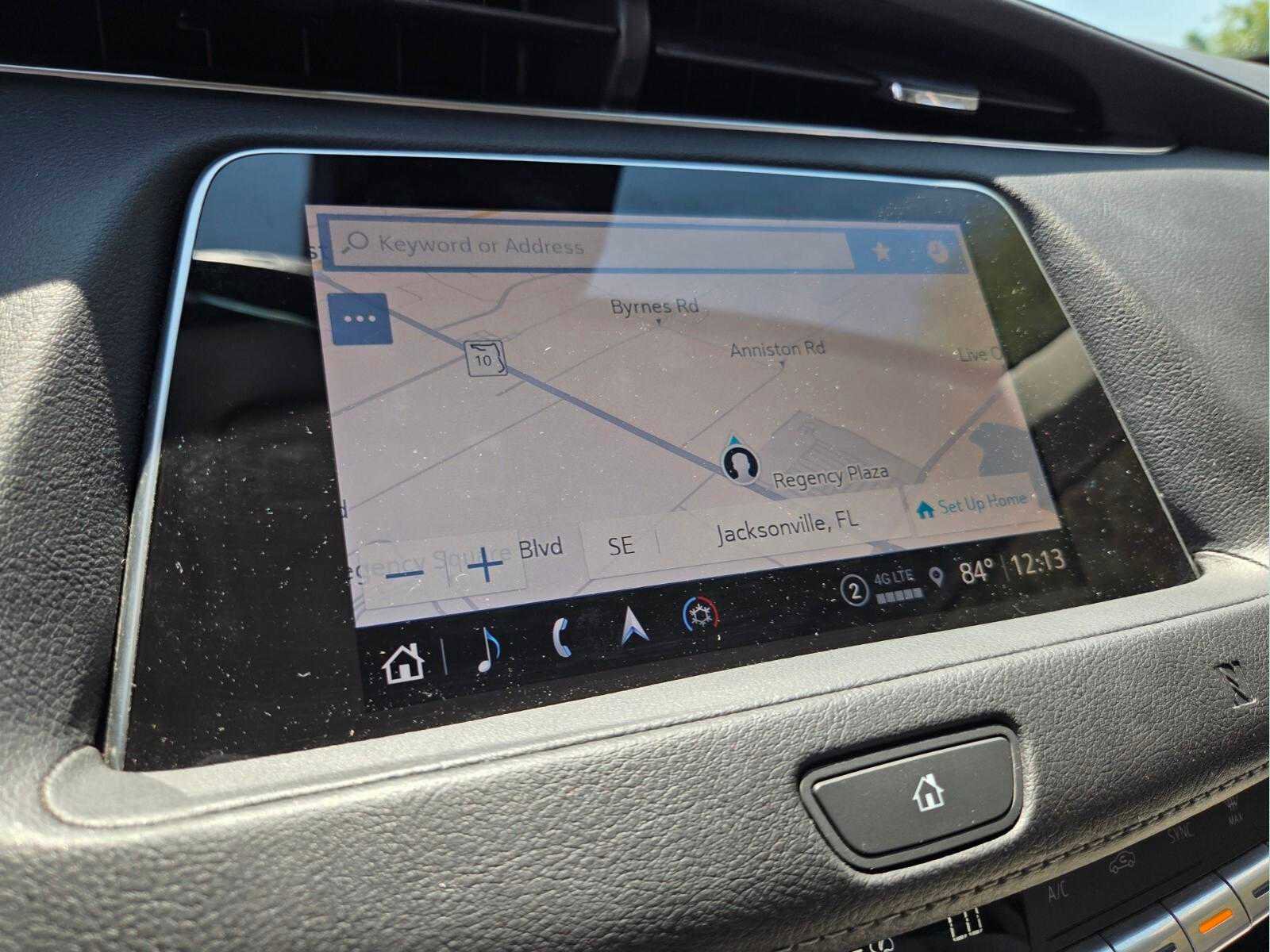 Used 2021 Cadillac XT4 Premium Luxury w/ Cold Weather Package image 26