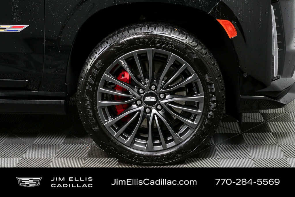 Certified 2024 Cadillac Escalade V w/ LPO, Floor Liner Package image 39