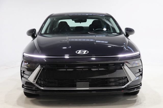 Certified 2026 Hyundai Sonata SEL FWD image 2
