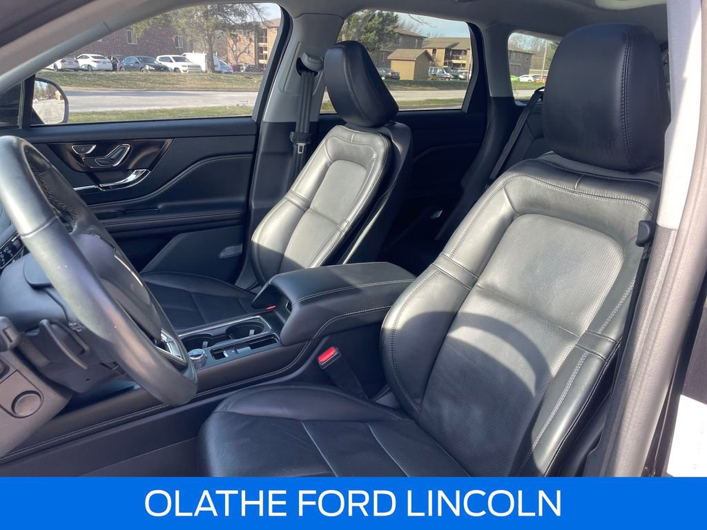 Certified 2022 Lincoln Corsair Reserve w/ Equipment Group 201A image 18