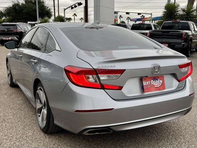 Used 2020 Honda Accord Touring image 4