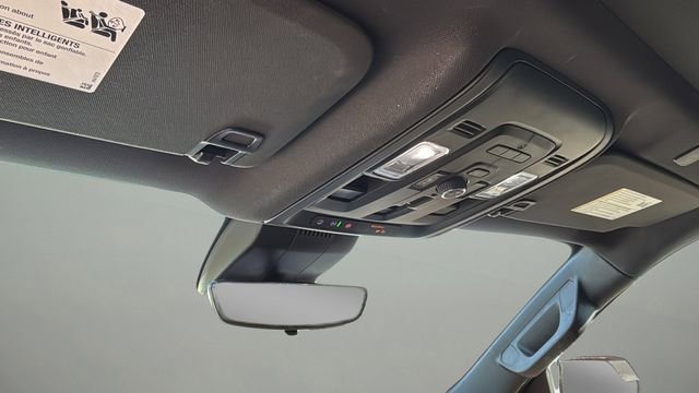 Certified 2023 Chevrolet Suburban High Country image 28