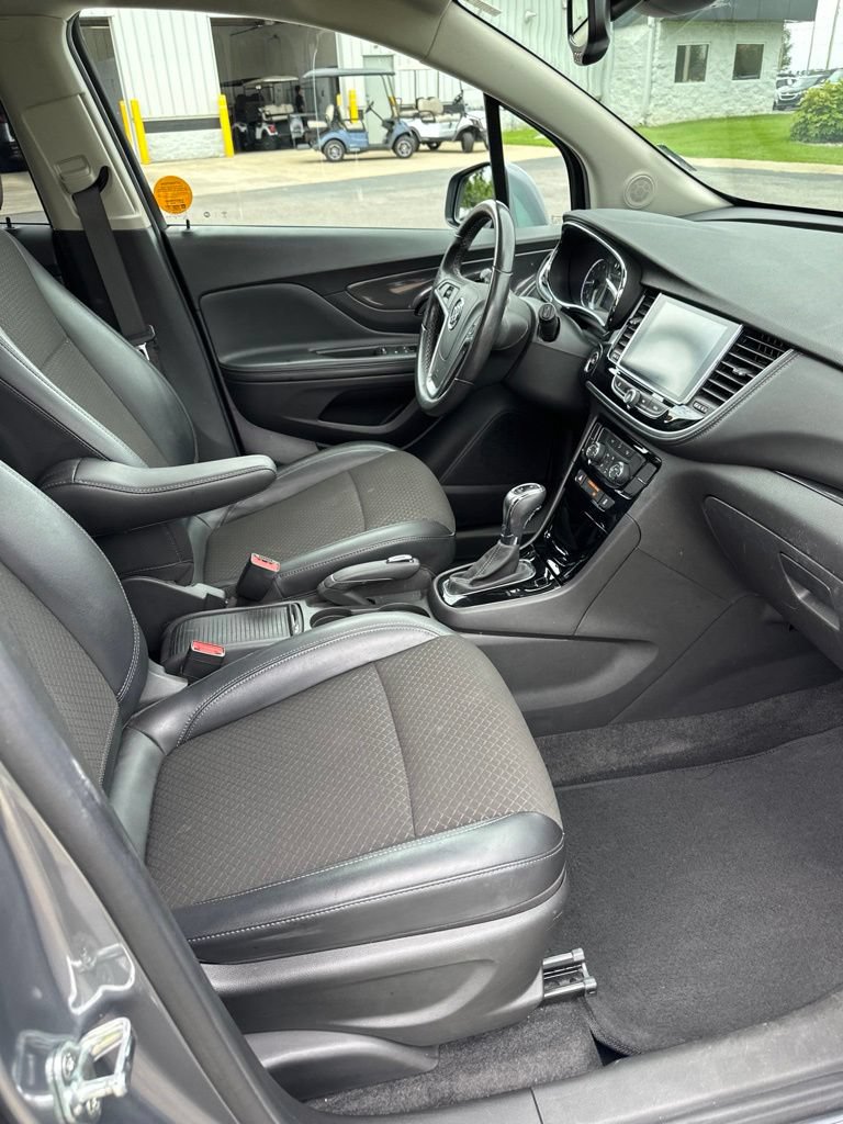 Used 2019 Buick Encore Sport Touring w/ Safety Package FWD image 15