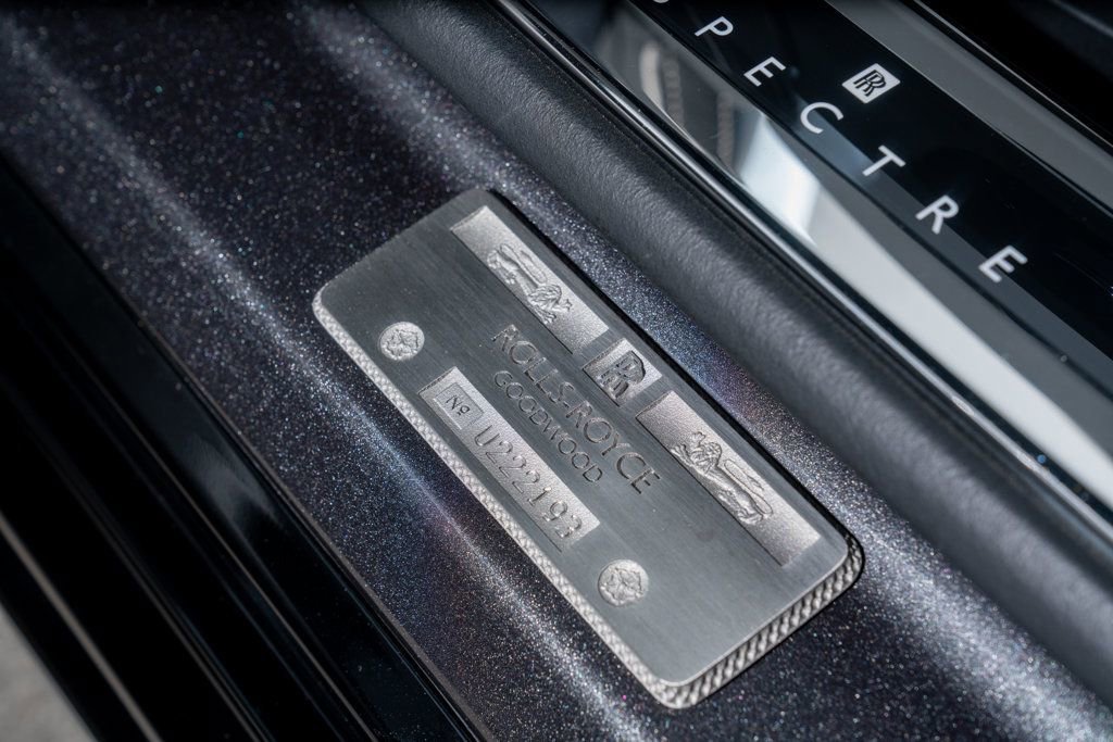 Used 2024 Rolls-Royce Spectre w/ Spectre Launch Package AWD/4WD image 35