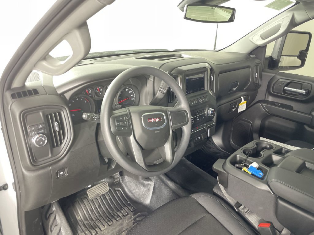 New 2025 GMC Sierra 2500 Pro w/ Convenience Package RWD image 10