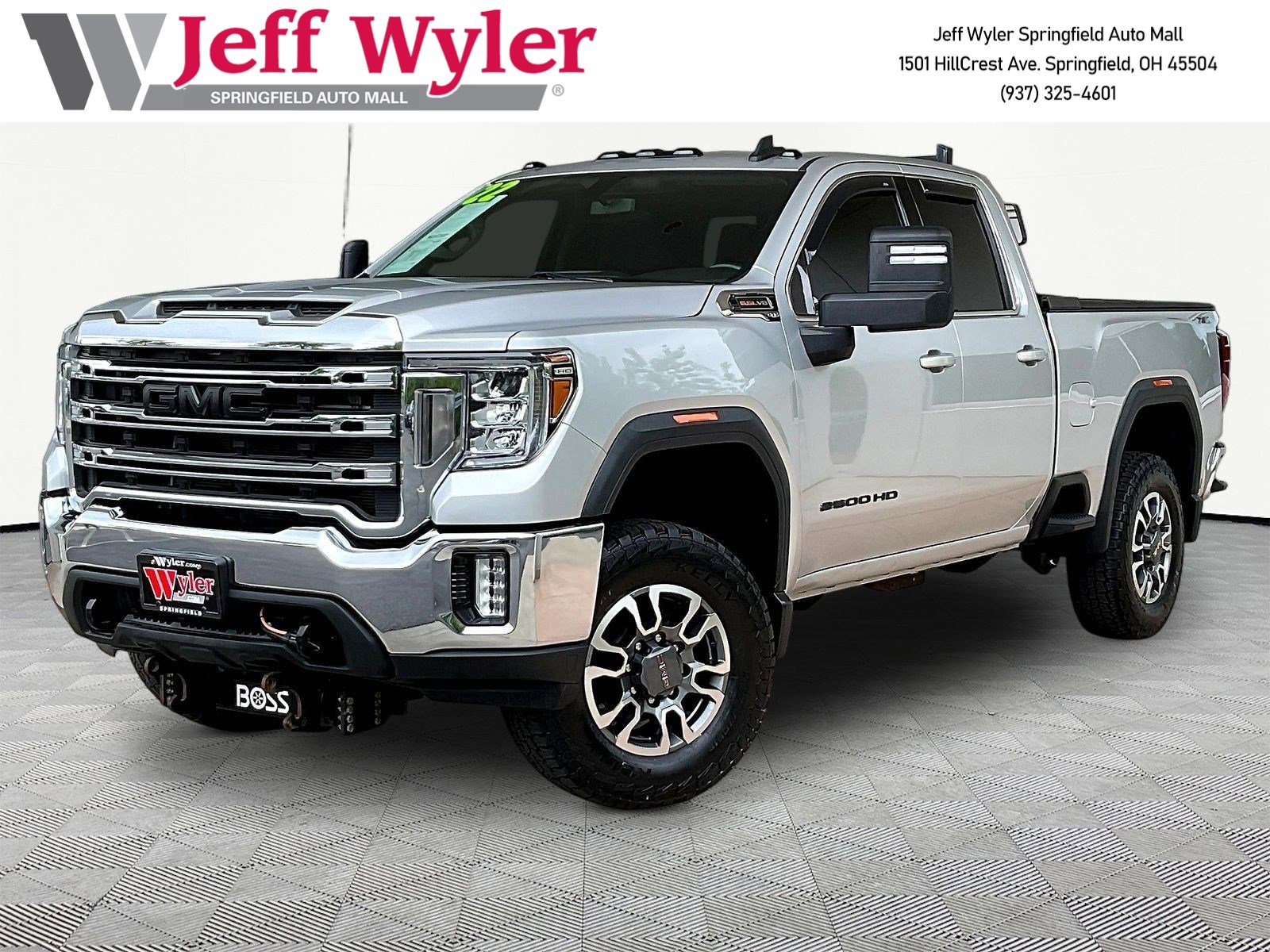 Used 2022 GMC Sierra 2500 SLE w/ SLE Convenience Package AWD/4WD image 1