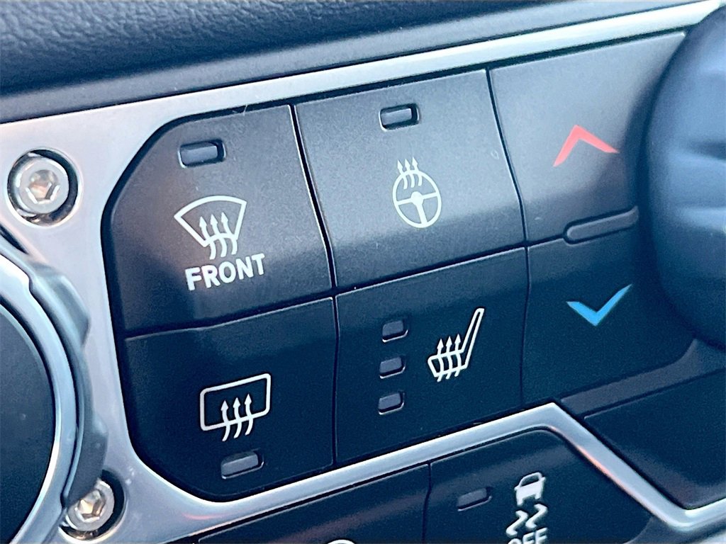 Used 2024 Jeep Gladiator Willys image 19