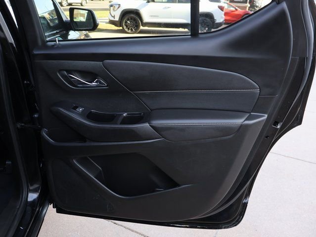 Certified 2023 Chevrolet Traverse Premier w/ Redline Edition image 14