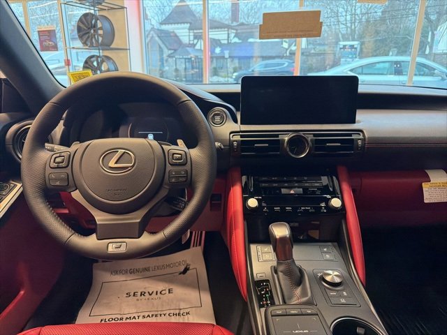New 2025 Lexus IS 500 image 10