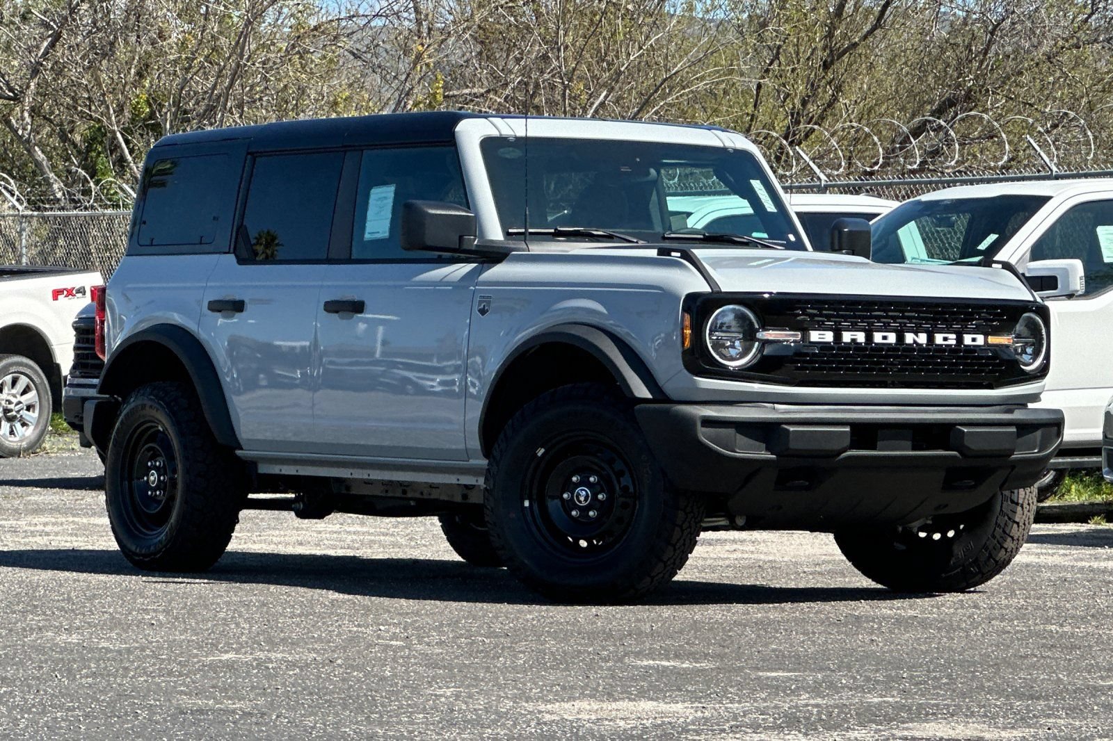 New 2026 Ford Bronco Big Bend AWD/4WD image 1