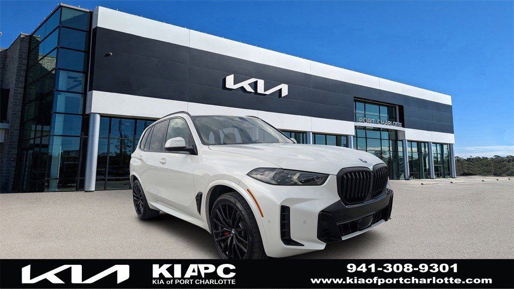 Used 2025 BMW X5 xDrive40i w/ M Sport Package