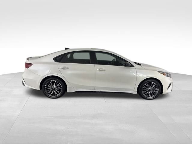 Certified 2024 Kia Forte GT-Line w/ GT-Line Premium Package image 9