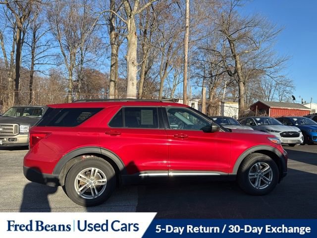 Certified 2022 Ford Explorer XLT w/ Class IV Trailer Tow Package image 9