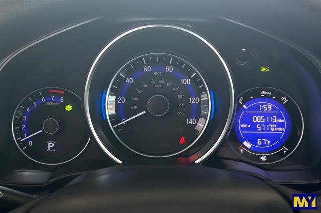 Used 2015 Honda Fit EX image 32