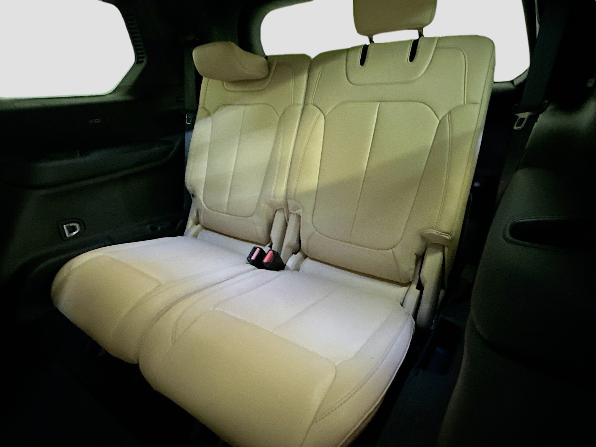 Used 2023 Jeep Grand Cherokee L Limited image 30