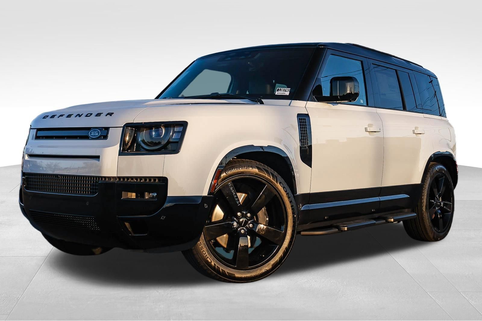 New 2026 Land Rover Defender 110 X-Dynamic SE