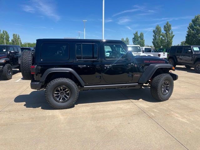 New 2026 Jeep Wrangler Unlimited Rubicon w/ Xtreme 35 Tire Package AWD/4WD image 5