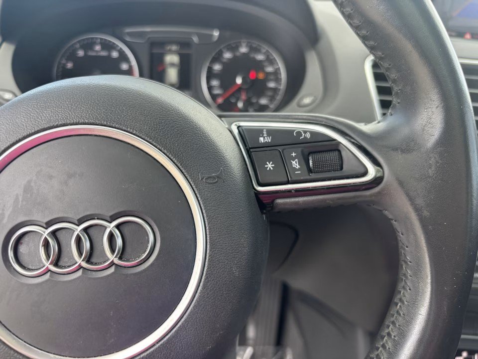 Used 2018 Audi Q3 2.0T Premium FWD image 21