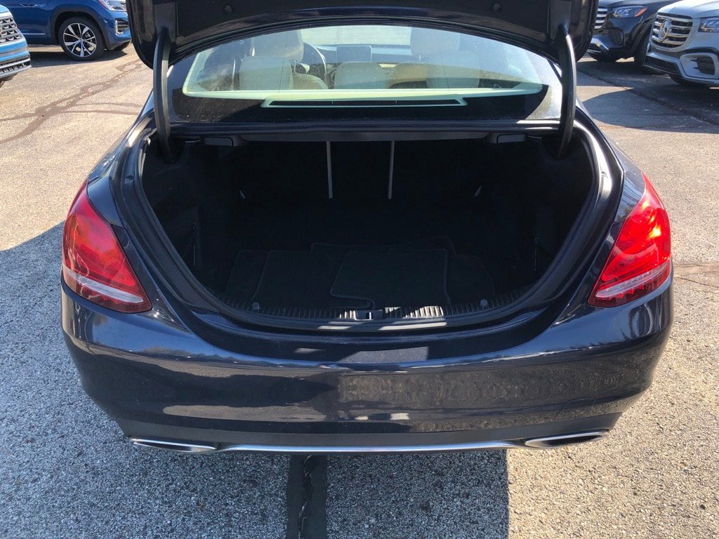 Used 2015 Mercedes-Benz C 300 4MATIC Sedan image 38