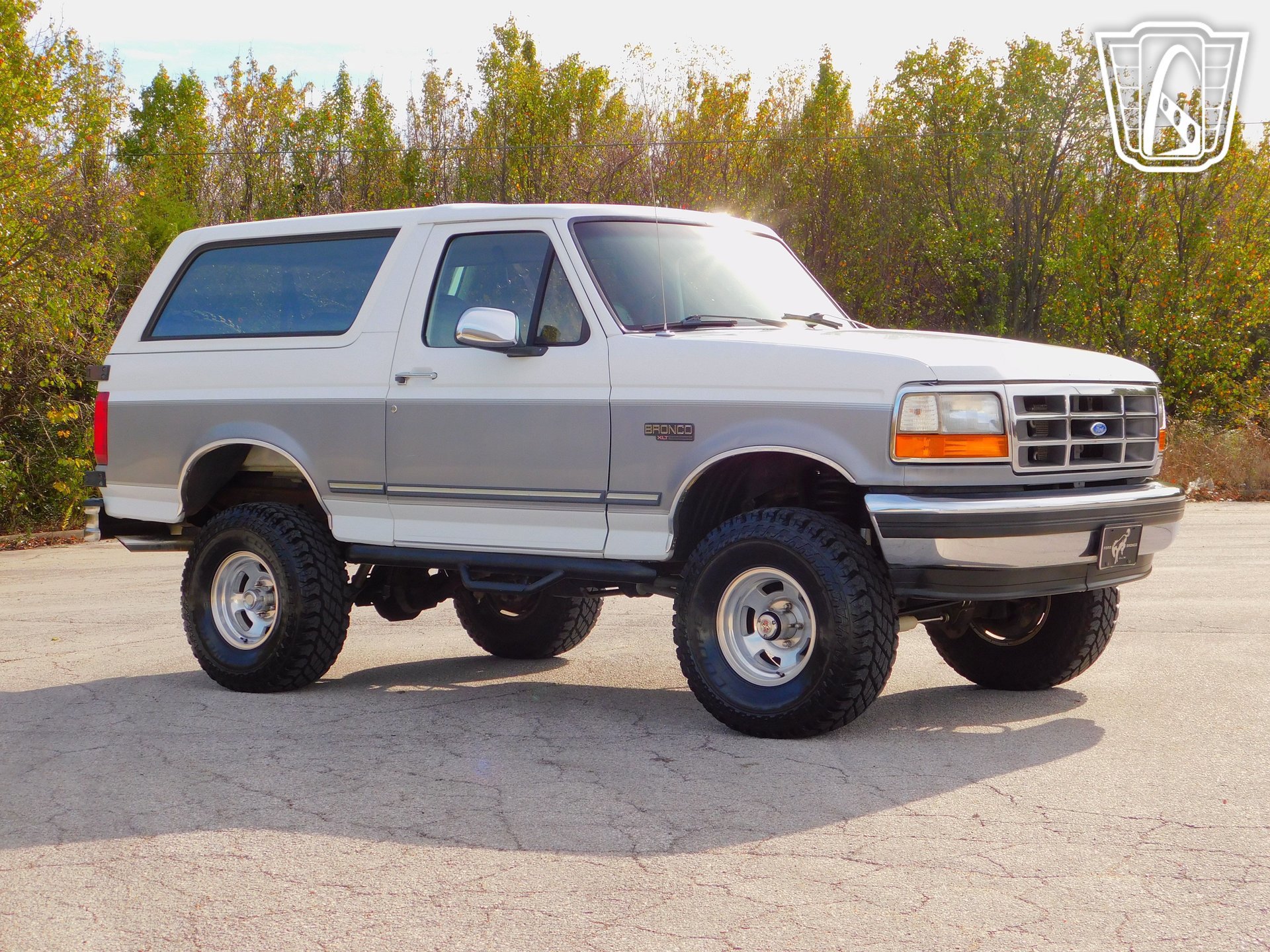 Used 1995 Ford Bronco XLT AWD/4WD image 34