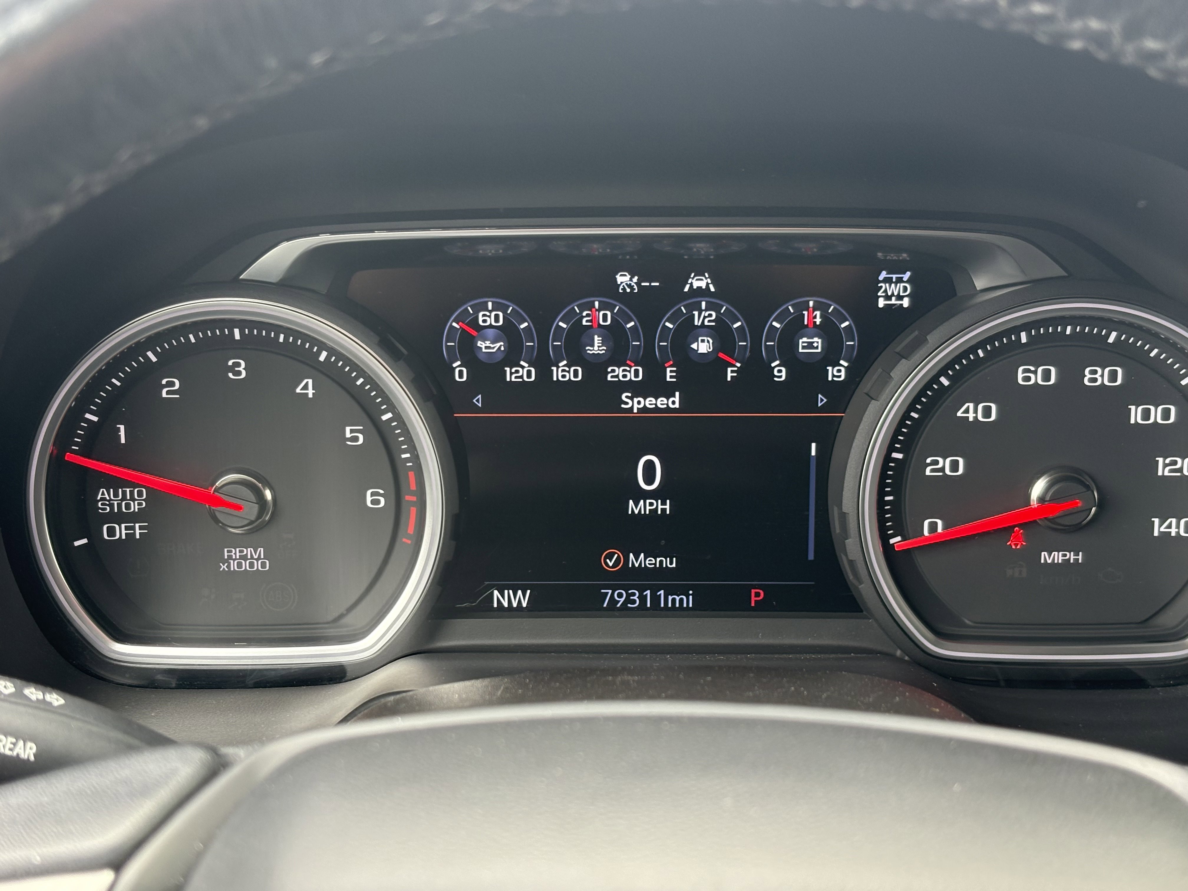 Used 2021 Chevrolet Tahoe Premier w/ Premium Package AWD/4WD image 21