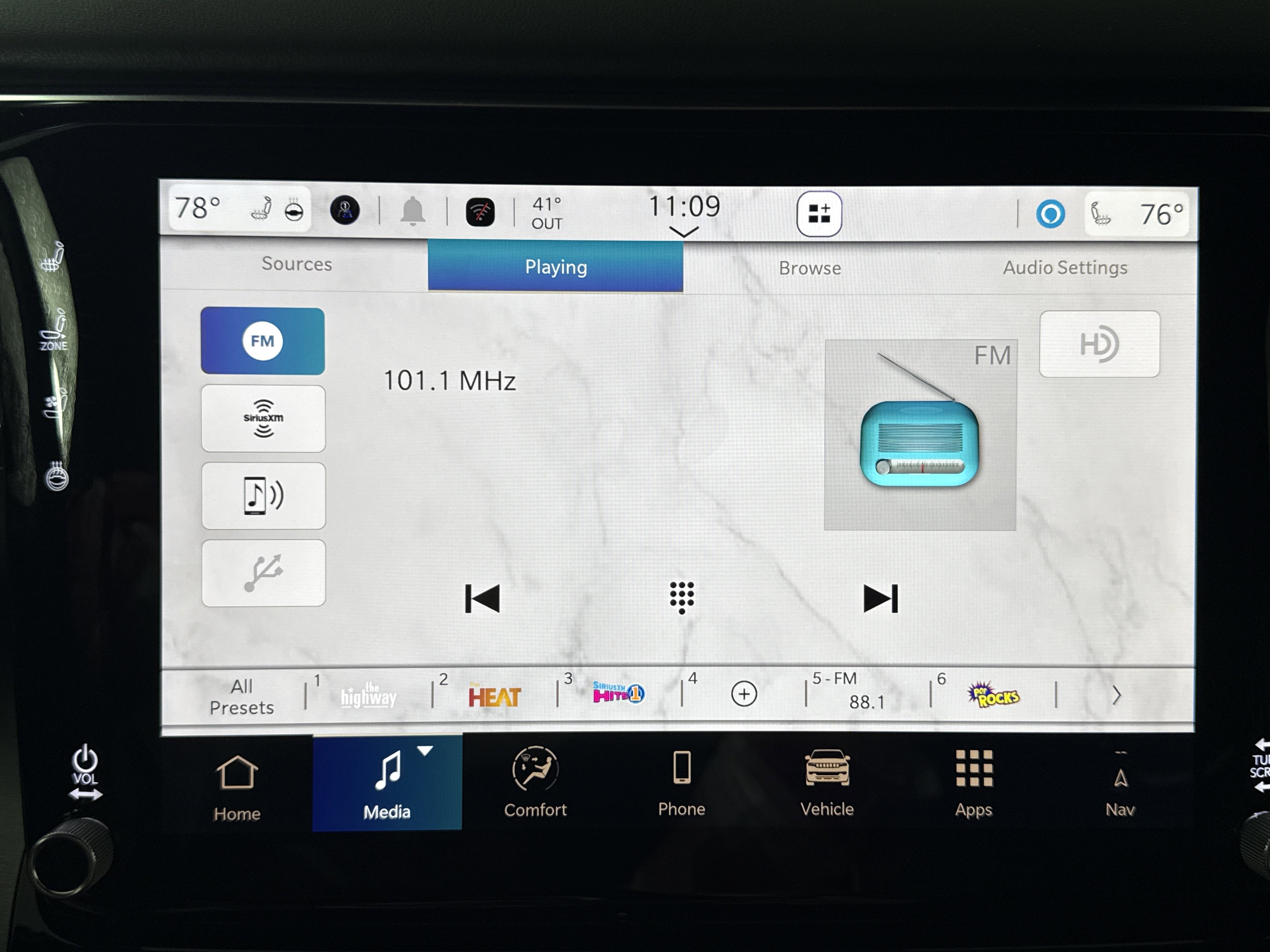 New 2026 Jeep Grand Wagoneer L Limited image 18