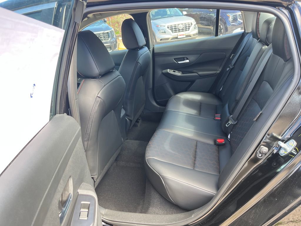 New 2026 Nissan Sentra SR w/ SR Premium Package FWD image 15