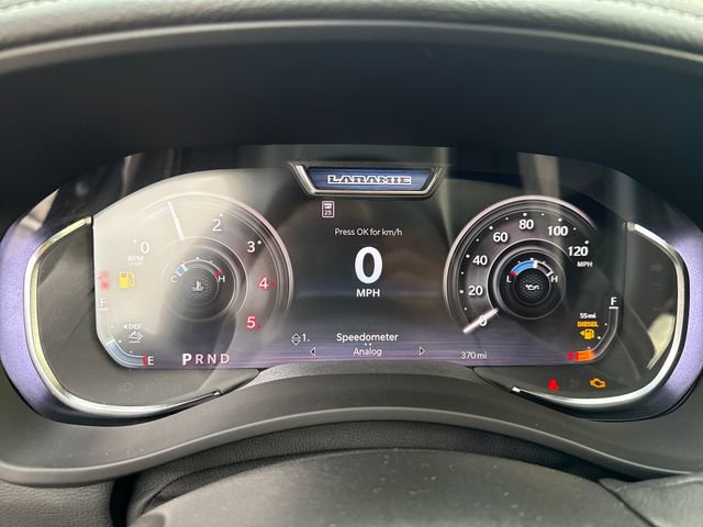 New 2025 RAM 2500 Laramie AWD/4WD image 19