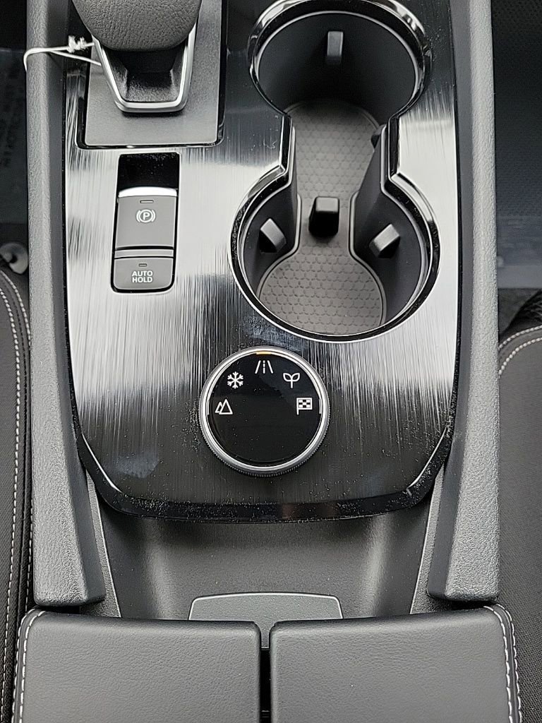 New 2026 Nissan Rogue SV w/ Cold Weather Package AWD/4WD image 18