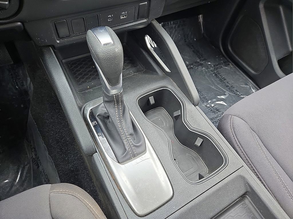 Used 2024 Nissan Frontier SV image 29