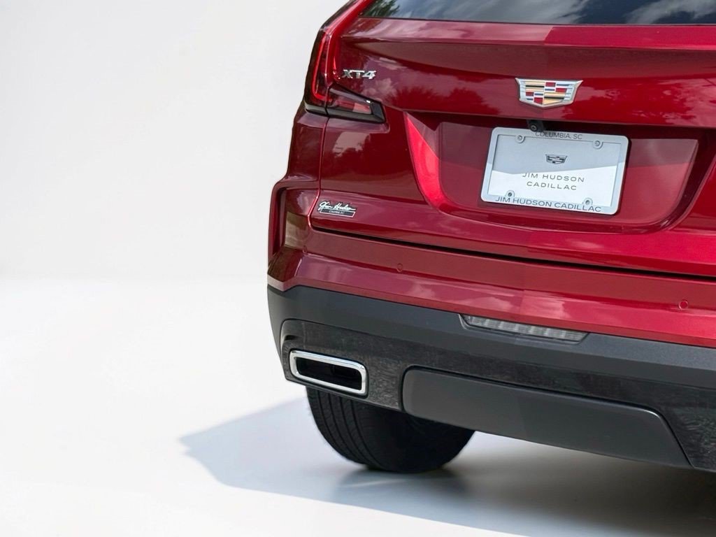 Certified 2024 Cadillac XT4 Premium Luxury w/ Technology Package FWD image 16