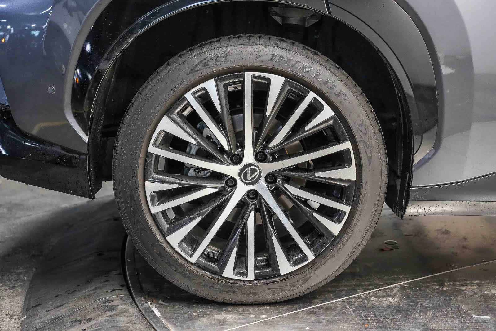 Used 2023 Lexus RZ 450e Premium w/ Accessory Package (Z1) AWD/4WD image 6
