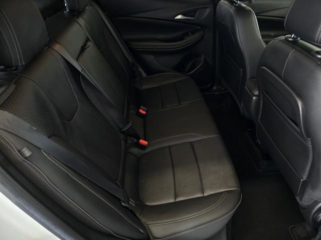Used 2022 Buick Encore GX Essence FWD image 31
