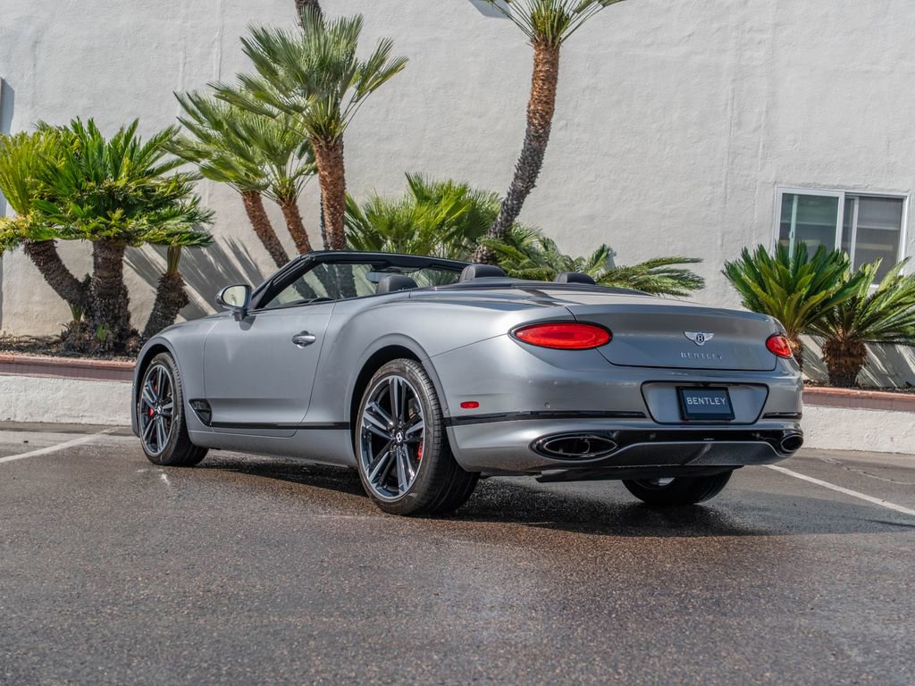 Used 2020 Bentley Continental GT AWD/4WD image 3