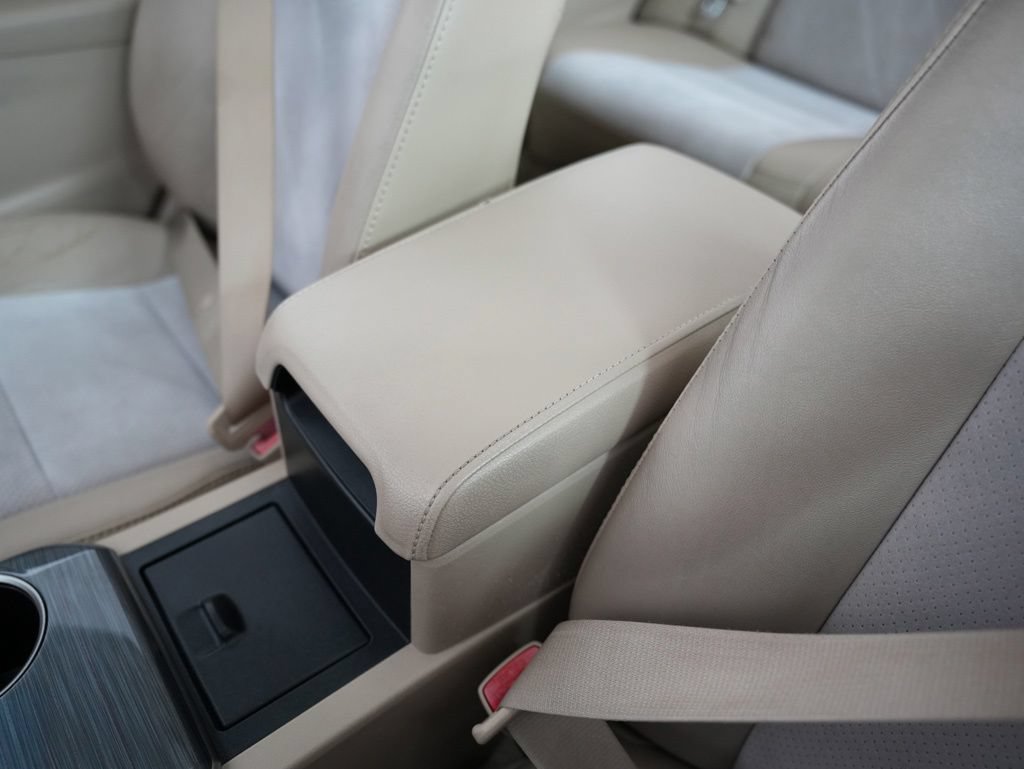Used 2013 Toyota Camry XLE w/ Leather Pkg FWD image 34