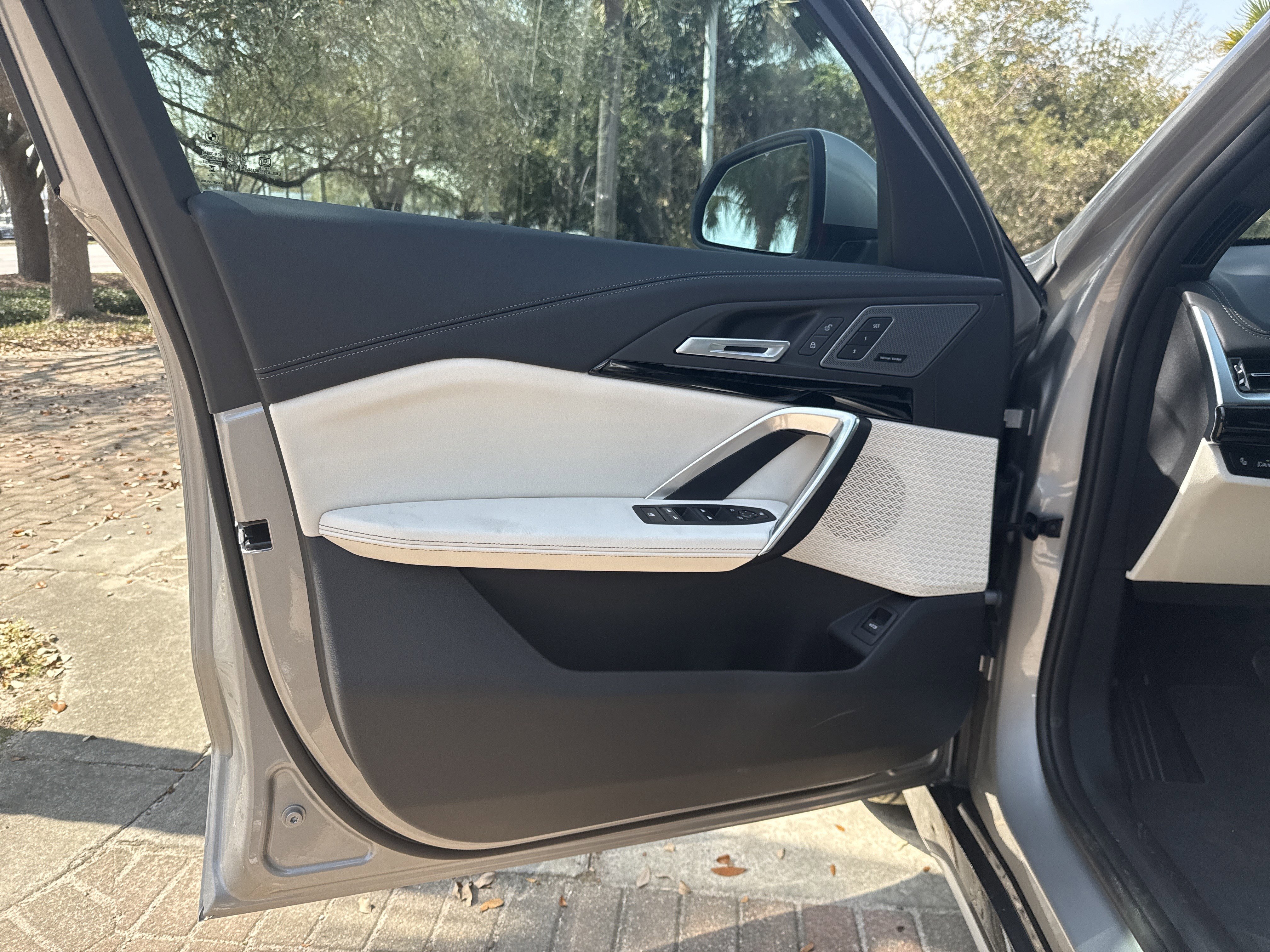 New 2026 BMW X1 xDrive28i w/ Technology Package image 11