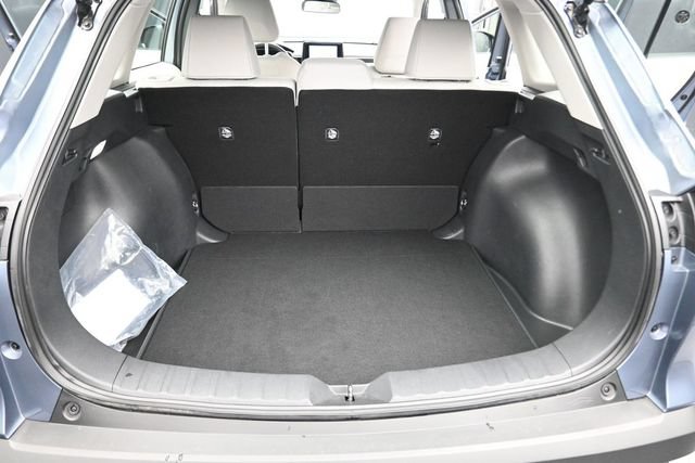 Used 2026 Toyota Corolla Cross L FWD image 19