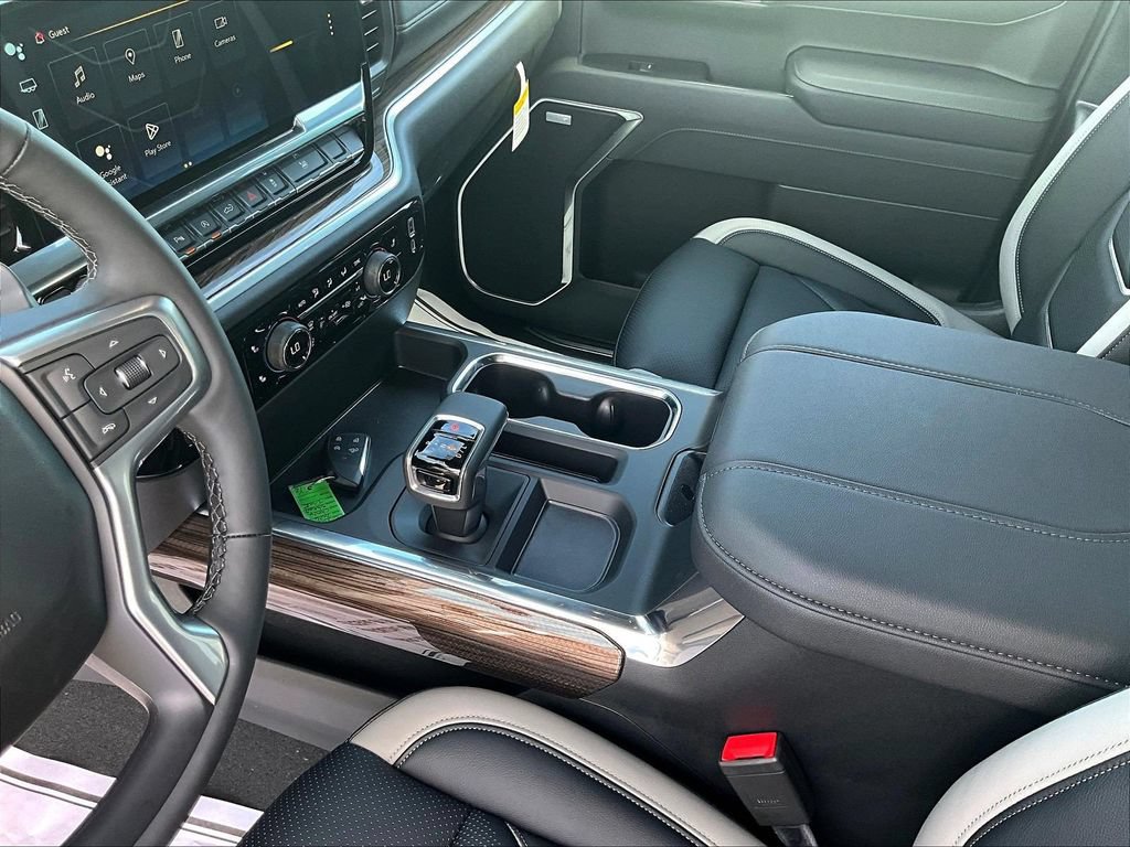 New 2026 Chevrolet Silverado 1500 RST w/ Dark Appearance Package AWD/4WD image 19