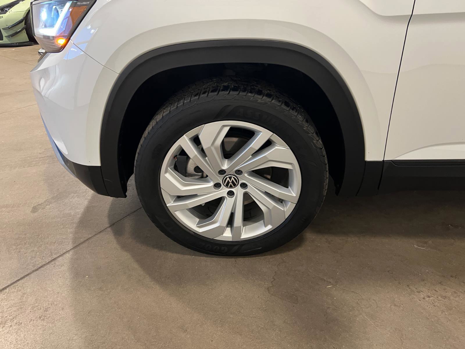 Used 2022 Volkswagen Atlas SE w/ Panoramic Sunroof Package image 43