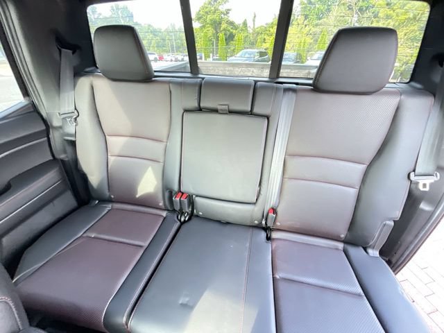 Certified 2021 Honda Ridgeline Black Edition image 16