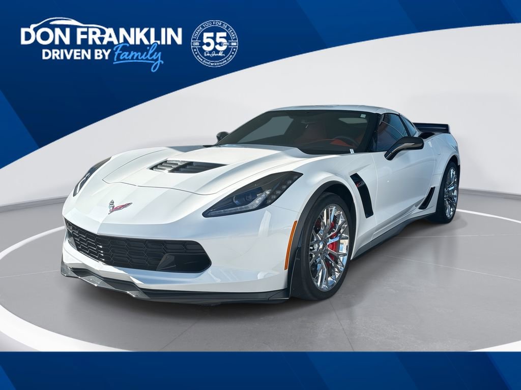 Used 2015 Chevrolet Corvette Z06 w/ 3LZ Preferred Equipment Group video 1