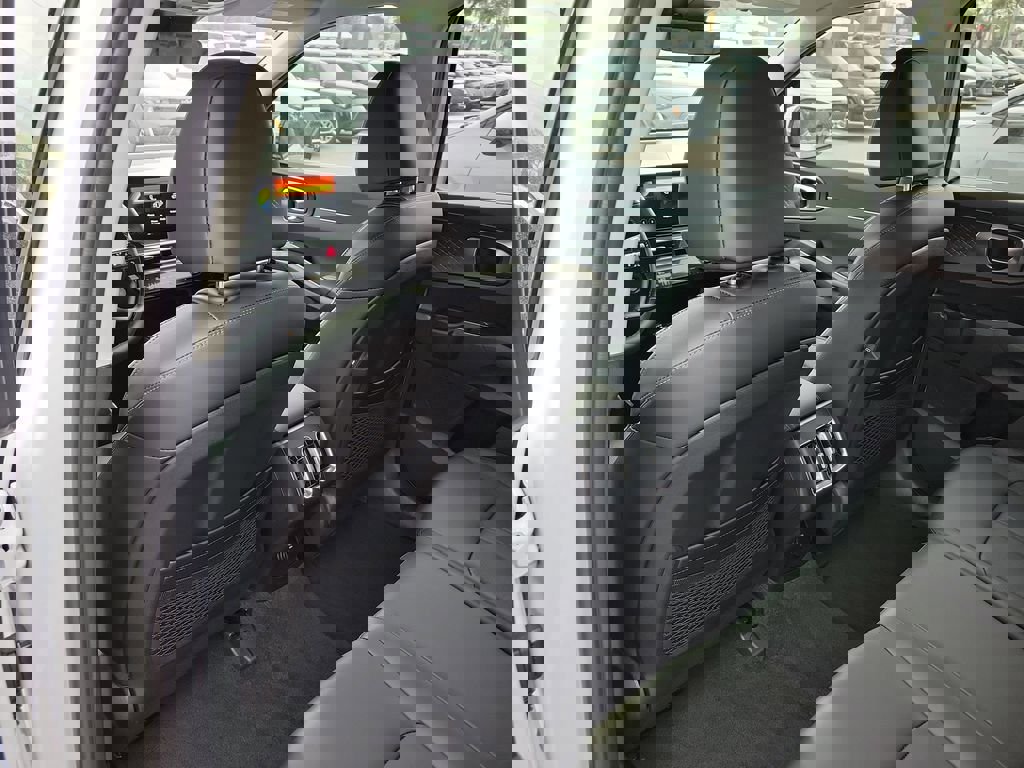 New 2026 Kia Sorento S image 16