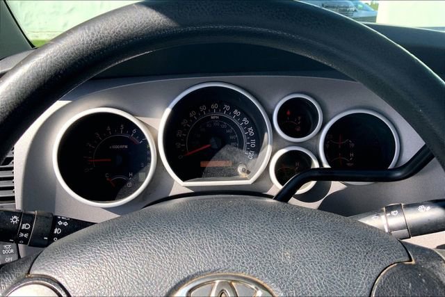 Used 2012 Toyota Tundra 4x4 CrewMax w/ Tow Pkg image 20