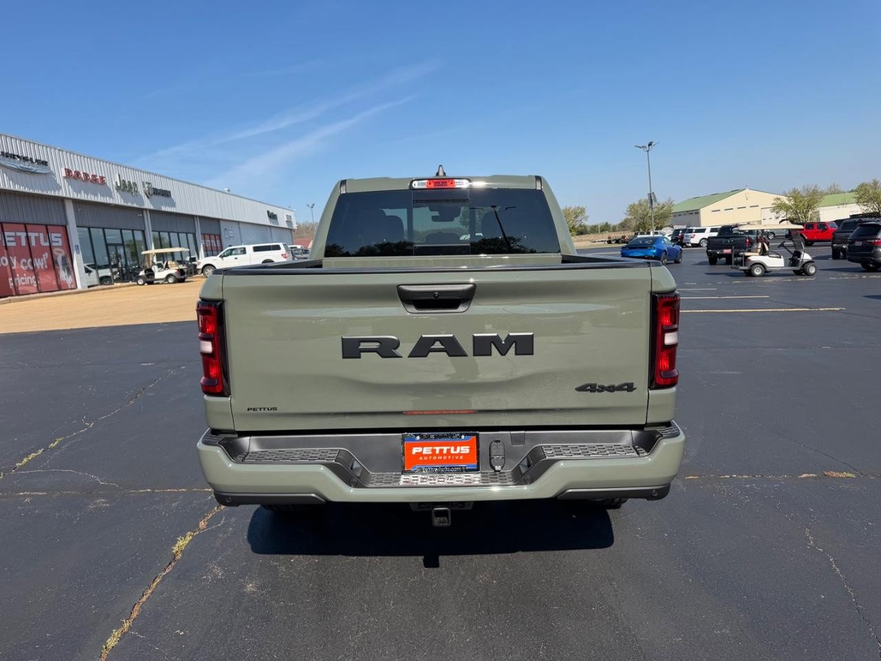 New 2026 RAM 1500 Express AWD/4WD image 4