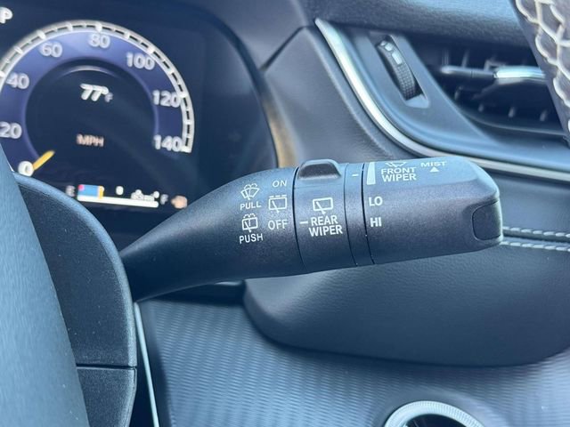 New 2025 Jeep Grand Cherokee Altitude image 11