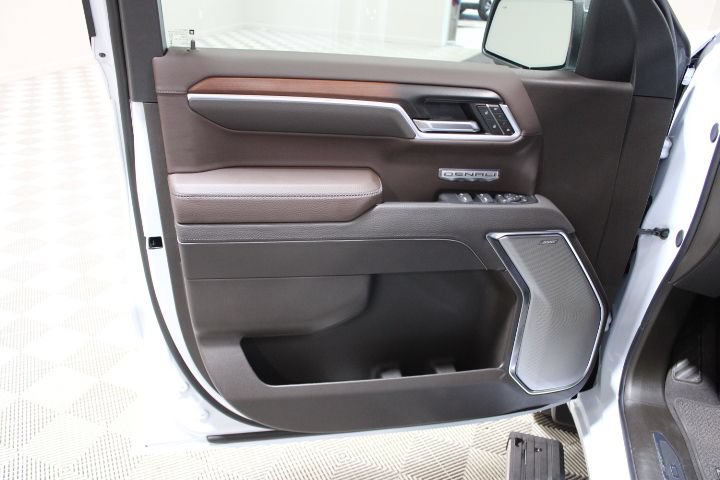 New 2026 GMC Sierra 1500 Denali w/ Denali Reserve Package AWD/4WD image 18