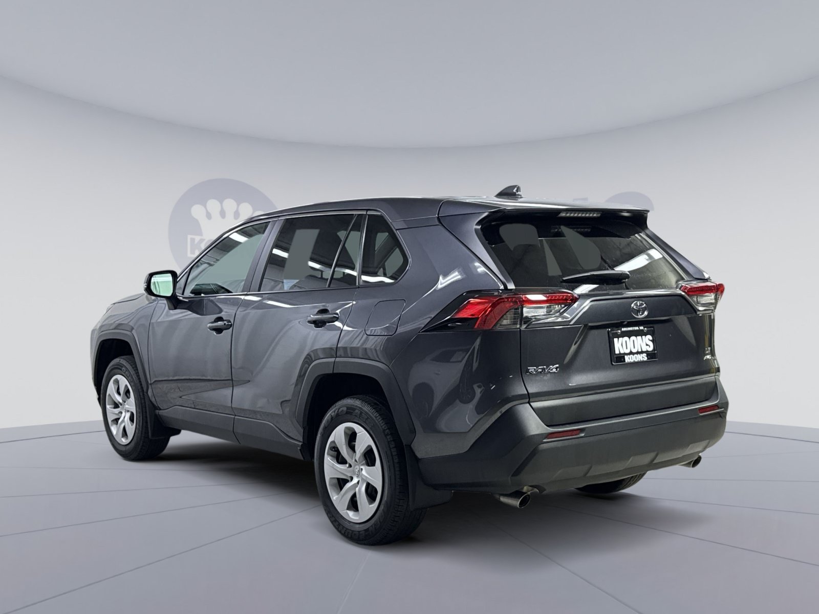 Used 2024 Toyota RAV4 LE AWD/4WD image 18