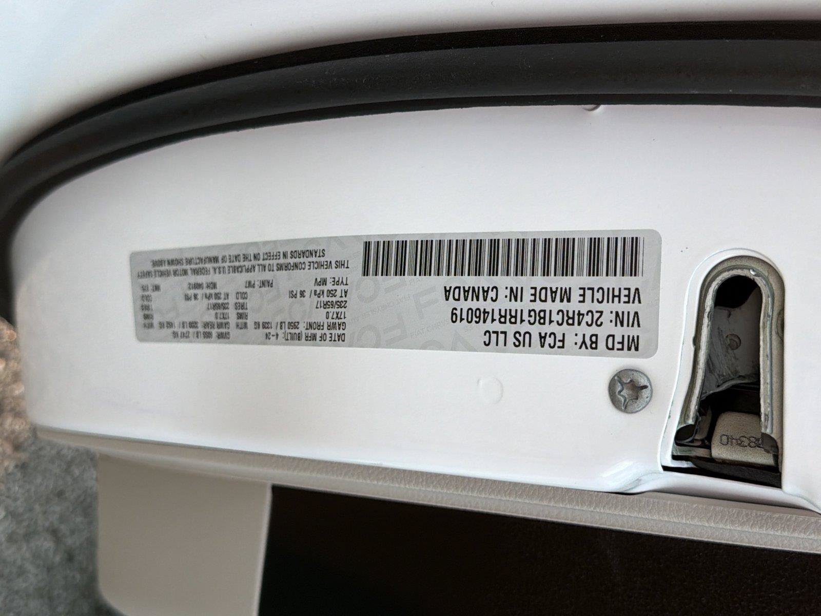 Used 2024 Chrysler Pacifica Touring-L FWD image 30