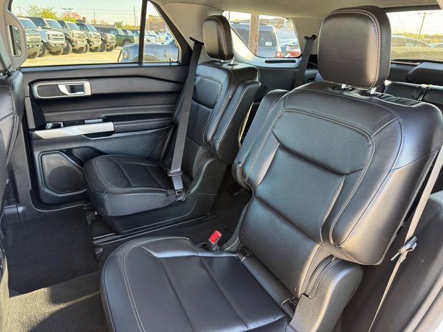 Used 2023 Ford Explorer XLT w/ Equipment Group 202A image 16