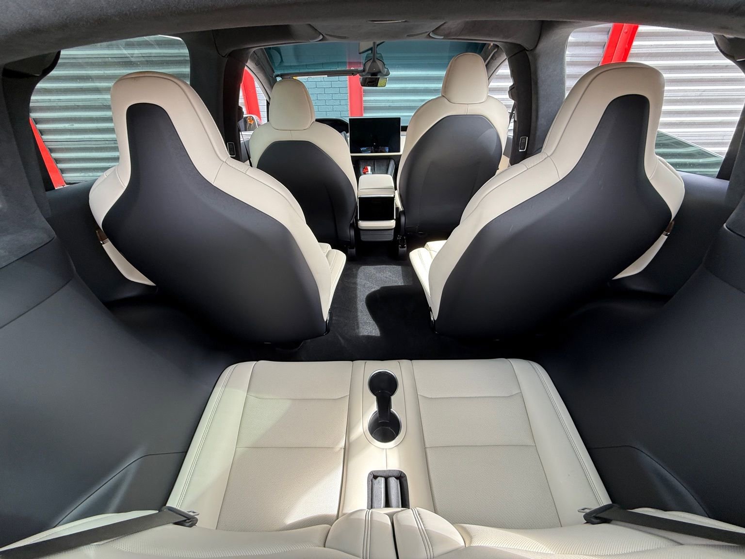 Used 2024 Tesla Model X image 15